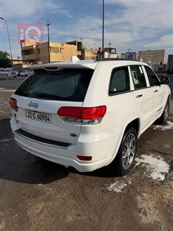 جيب جراند شيروكي